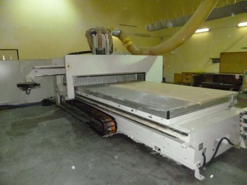 Centrum obróbcze CNC Accord 30 FX