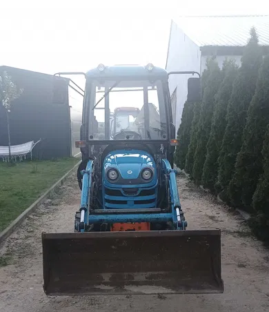 Ciągnik komunalny Korbanek LS J27H 4x4 (cena brutto)