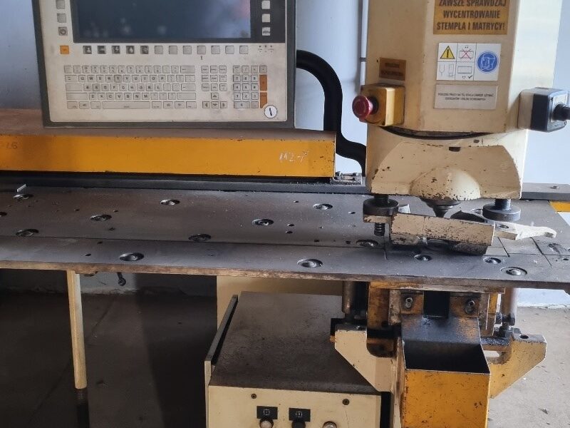 Wykrawarka hydrauliczna GEKA PUMA 110/S