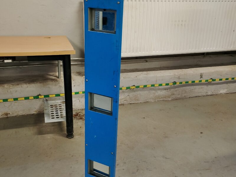 HYDRAULICZNA WYKRAWARKA REWOLWEROWA FINN-POWER X5 + FOTOELEKTRYCZNA BRAMKA BEZPIECZEŃSTWA