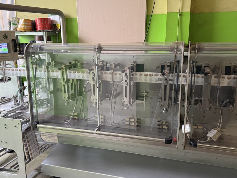 Automatyczna saszetkarka pozioma SP-200