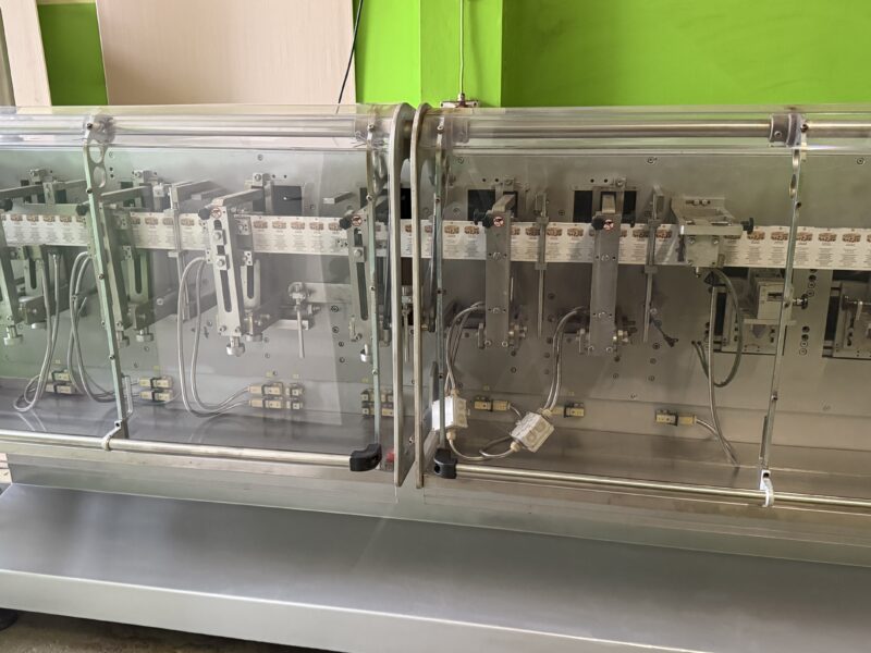 Automatyczna saszetkarka pozioma SP-200