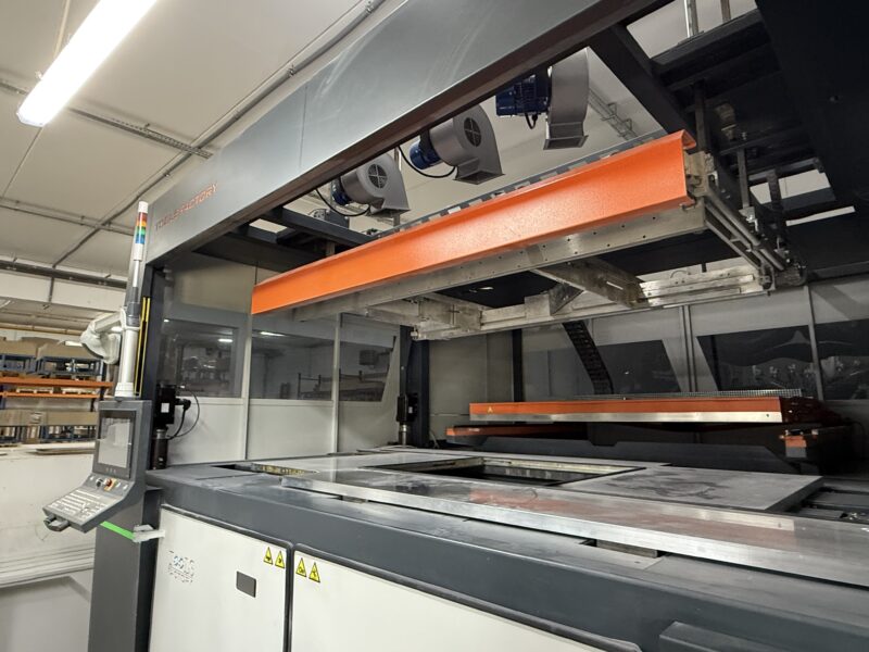 Termoformierka Quickline Tools Factory