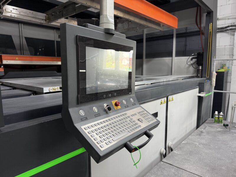 Termoformierka Quickline Tools Factory