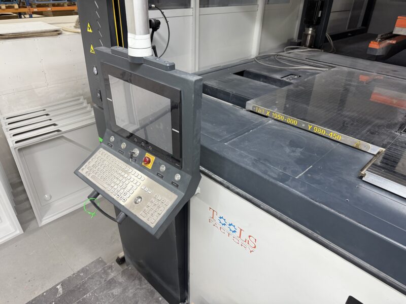 Termoformierka Quickline Tools Factory