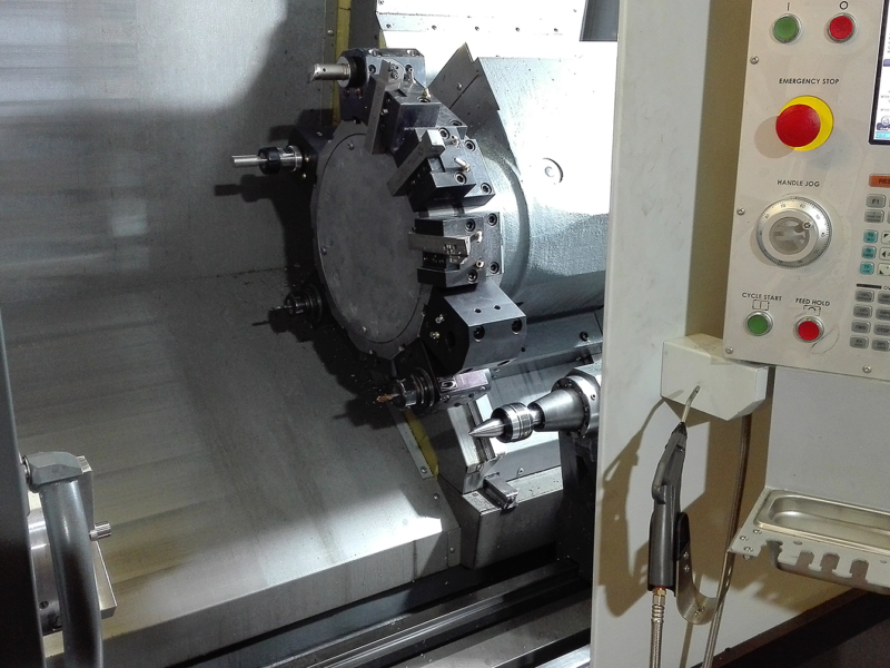 Sprzedam 4 - osiowe CENTRUM TOKARSKIE XYZC