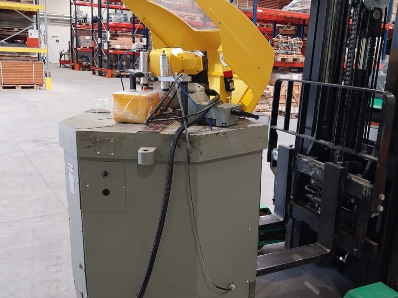 Itaca - Crimping Machine - Zagniatarka do narożników - stolarka, okna aluminiowe