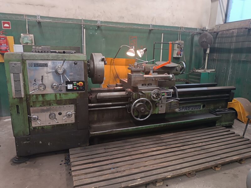 Tokarka SARO SPA8-2000 z uchwytem tokarskim 500 3-szczękowym Bison
