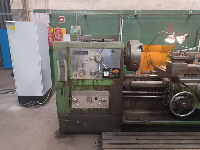 Tokarka SARO SPA8-2000 z uchwytem tokarskim 500 3-szczękowym Bison