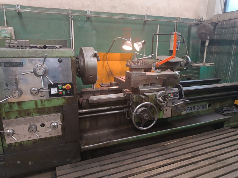 Tokarka SARO SPA8-2000 z uchwytem tokarskim 500 3-szczękowym Bison