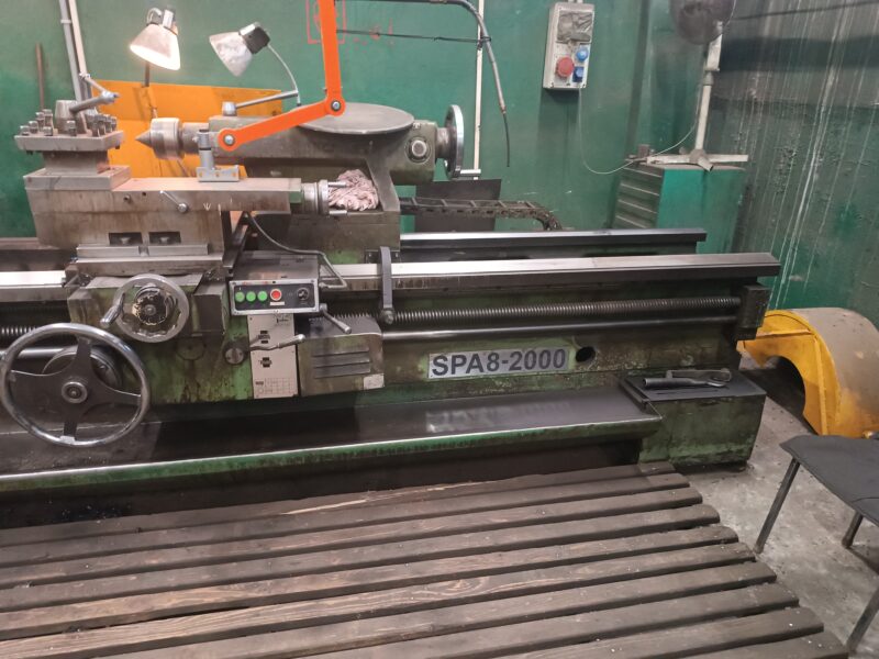 Tokarka SARO SPA8-2000 z uchwytem tokarskim 500 3-szczękowym Bison
