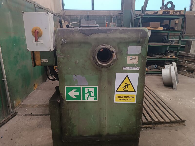 Tokarka SARO SPA8-2000 z uchwytem tokarskim 500 3-szczękowym Bison