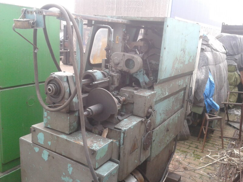 Automat tokarski krzywkowy AWA 16M