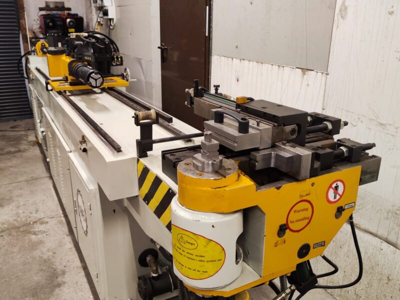 Maszyna CNC do gięcia rur, prętów i profili