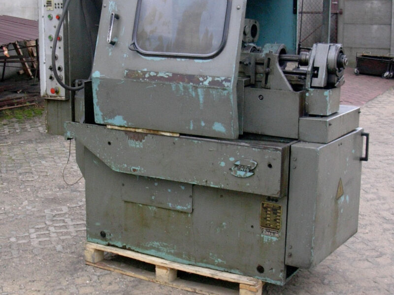 Automat tokarski krzywkowy AWA 16M