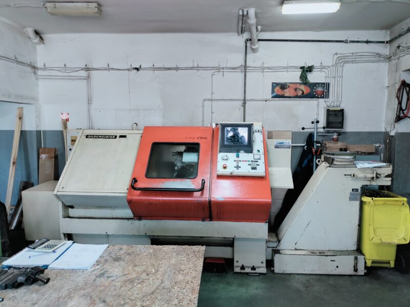 Tokarka CNC GILDEMEISTER NEF CT40 z wyciągiem wiórów + uchwyty szczęki