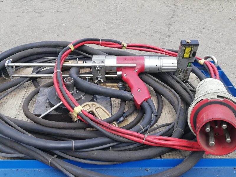 Zgrzewarka do kołków typ Nelson