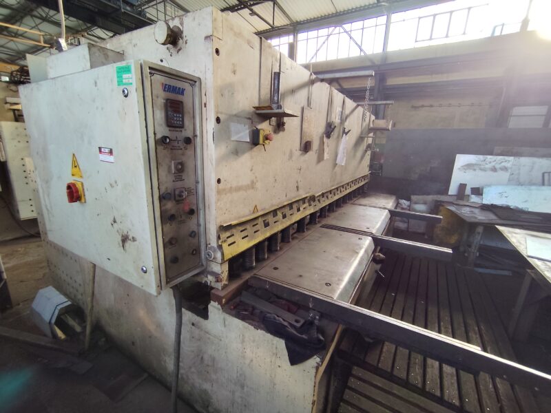 Gilotyna hydrauliczna ERMAKSAN 3100mm x 13mm
