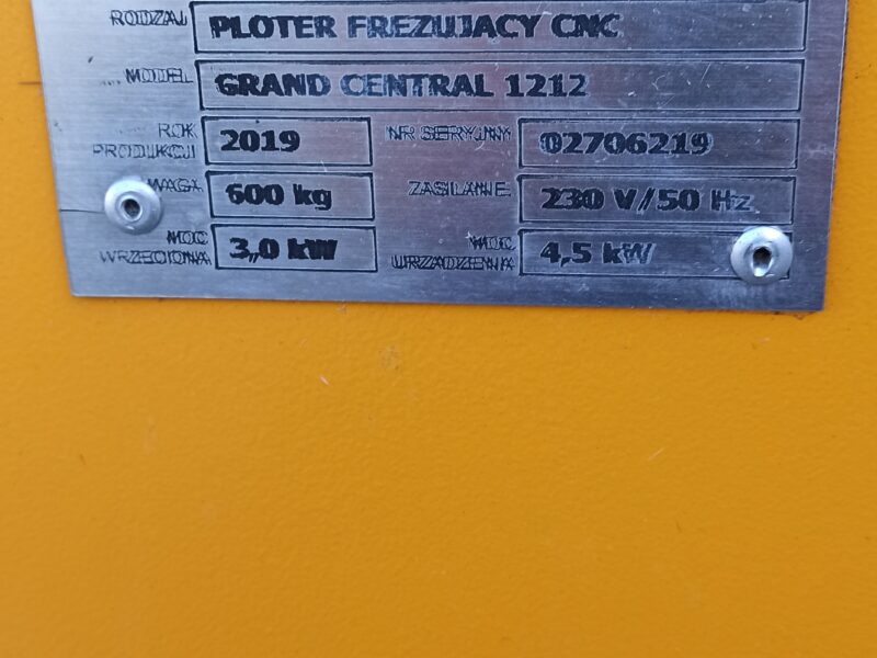 Profesjonalny Ploter Frezujący CNC KMA GRAND CENTRAL 1212 – Wrzeciono 3.0 kW, 230V