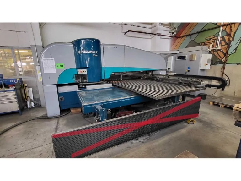 Wykrawarka do blach PULLMAX 6000 CNC